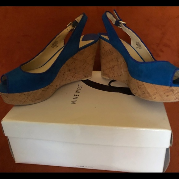 Nine West Blue Wedge Sandal - Picture 5 of 6